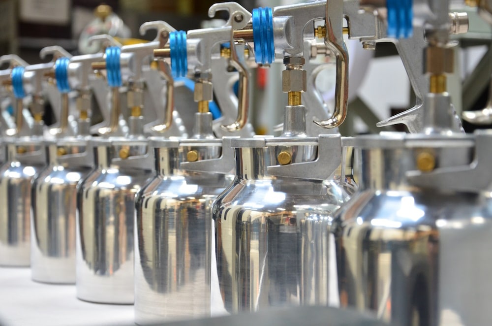 Spray Tip Sizes Explained: How to Choose the Right Tip Spray Tip Sizes: Series production of paint spray guns